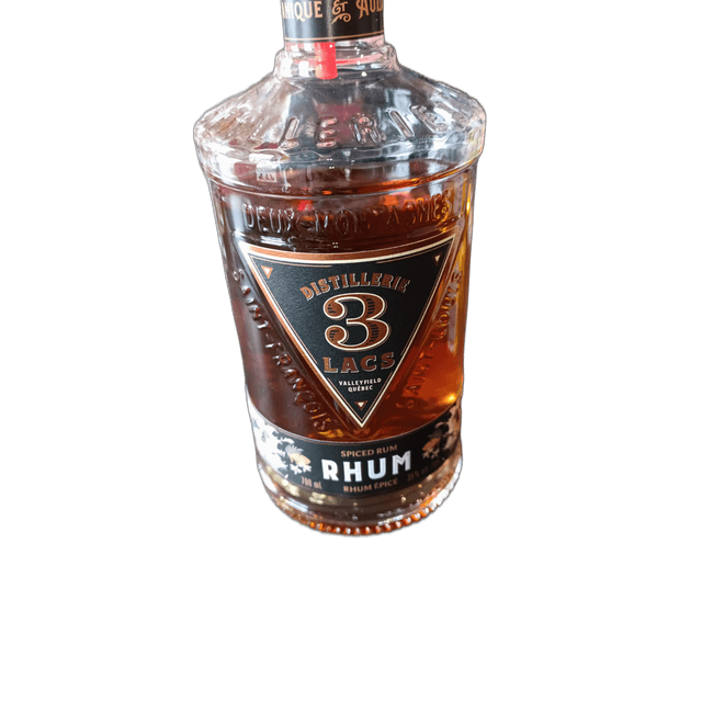 Rhum Épicé Distillerie 3 Lacs — Distillerie 3 Lacs
